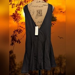 Stunning Bridget Black Swing Mini Dress 😍🥰